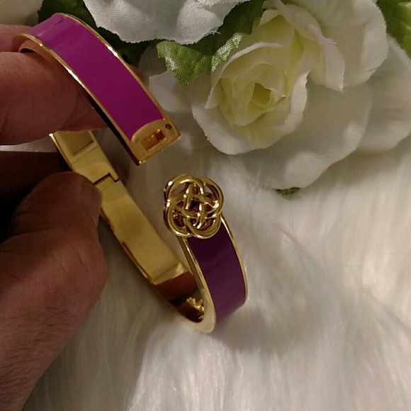 Stella and Dot Lindsay Enamel Goldtone Cuff Bangle Bracelet In Magenta OS - Picture 3 of 4